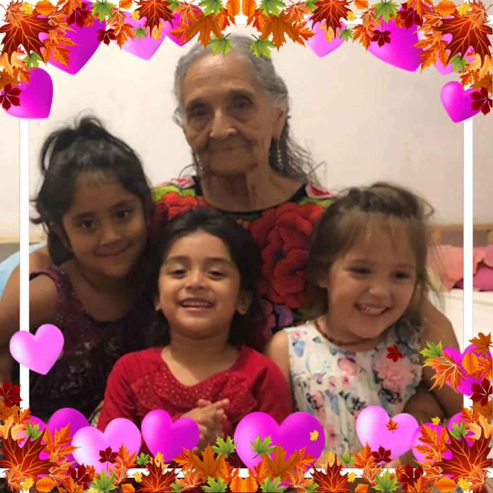 Meet your Posher, Gloria